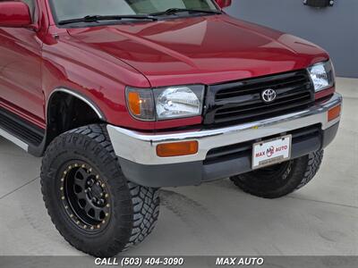 1998 Toyota 4Runner SR5 4dr   - Photo 40 - Portland, OR 97211