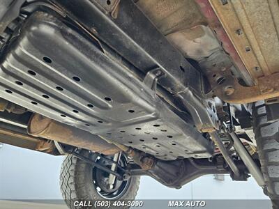 1998 Toyota 4Runner SR5 4dr   - Photo 36 - Portland, OR 97211
