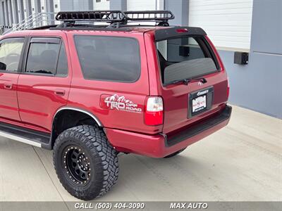 1998 Toyota 4Runner SR5 4dr   - Photo 33 - Portland, OR 97211