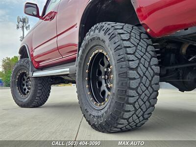 1998 Toyota 4Runner SR5 4dr   - Photo 34 - Portland, OR 97211
