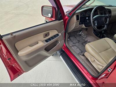 1998 Toyota 4Runner SR5 4dr   - Photo 10 - Portland, OR 97211