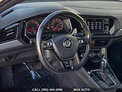 2020 Volkswagen Jetta R-Line   - Photo 14 - Portland, OR 97211