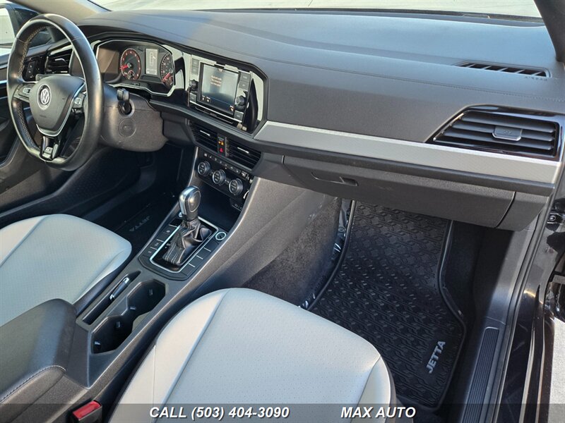2020 Volkswagen Jetta R-Line  
