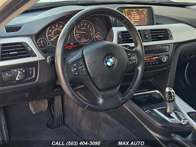 2012 BMW 328i   - Photo 14 - Portland, OR 97211