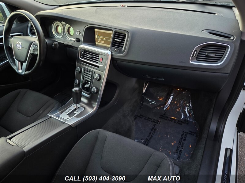 2012 Volvo S60 T5  