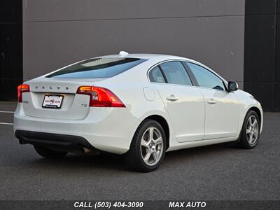 2012 Volvo S60 T5   - Photo 8 - Portland, OR 97211