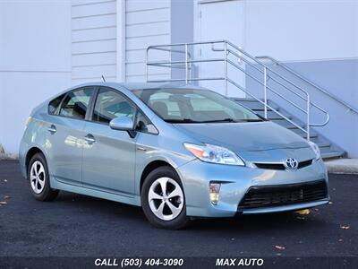 2015 Toyota Prius Three   - Photo 1 - Portland, OR 97211