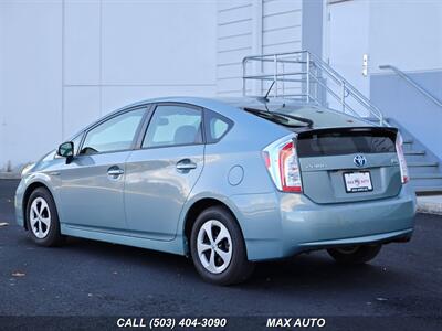 2015 Toyota Prius Three   - Photo 6 - Portland, OR 97211