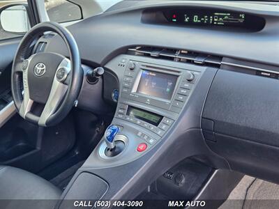 2015 Toyota Prius Three   - Photo 24 - Portland, OR 97211