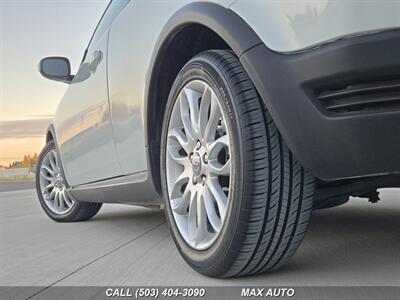 2009 Volvo C30 T5   - Photo 35 - Portland, OR 97211