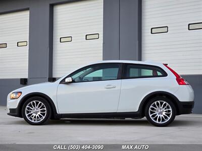 2009 Volvo C30 T5   - Photo 5 - Portland, OR 97211