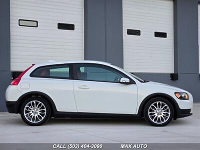 2009 Volvo C30 T5   - Photo 9 - Portland, OR 97211