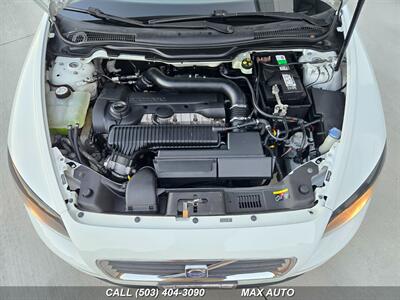2009 Volvo C30 T5   - Photo 32 - Portland, OR 97211