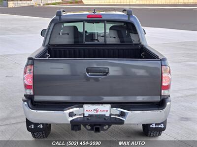 2015 Toyota Tacoma V6   - Photo 7 - Portland, OR 97211