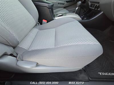 2015 Toyota Tacoma V6   - Photo 14 - Portland, OR 97211