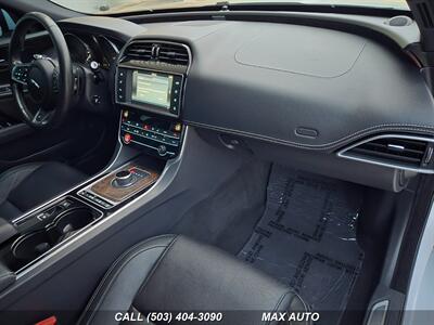 2017 Jaguar XE 20d R-Sport   - Photo 2 - Portland, OR 97211