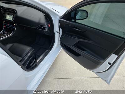2017 Jaguar XE 20d R-Sport   - Photo 18 - Portland, OR 97211