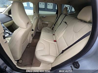 2013 Volvo XC60 T6   - Photo 15 - Portland, OR 97211