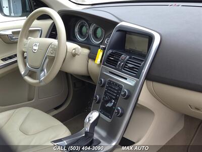 2013 Volvo XC60 T6   - Photo 22 - Portland, OR 97211