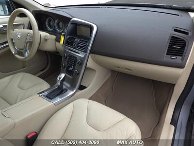 2013 Volvo XC60 T6   - Photo 2 - Portland, OR 97211