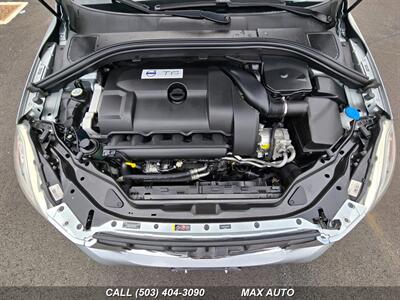 2013 Volvo XC60 T6   - Photo 31 - Portland, OR 97211