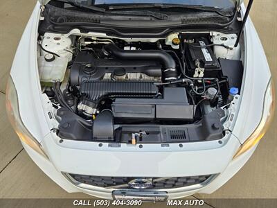2011 Volvo C30 T5   - Photo 28 - Portland, OR 97211