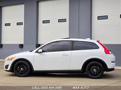 2011 Volvo C30 T5   - Photo 5 - Portland, OR 97211