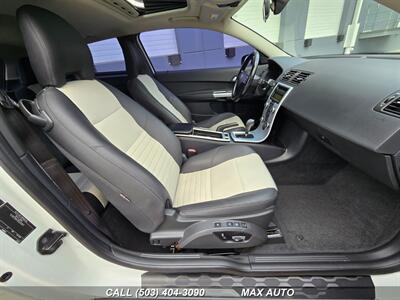 2011 Volvo C30 T5   - Photo 18 - Portland, OR 97211