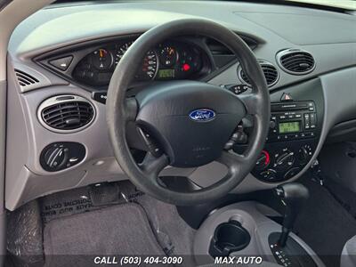 2003 Ford Focus SE Comfort   - Photo 14 - Portland, OR 97211