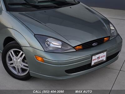 2003 Ford Focus SE Comfort   - Photo 33 - Portland, OR 97211