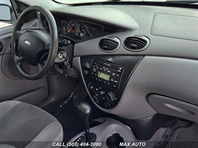 2003 Ford Focus SE Comfort   - Photo 22 - Portland, OR 97211