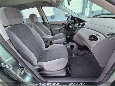 2003 Ford Focus SE Comfort   - Photo 19 - Portland, OR 97211