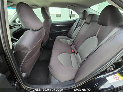 2018 Toyota Camry LE   - Photo 15 - Portland, OR 97211