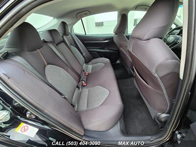 2018 Toyota Camry LE   - Photo 17 - Portland, OR 97211