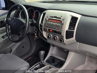 2011 Toyota Tacoma V6   - Photo 23 - Portland, OR 97211