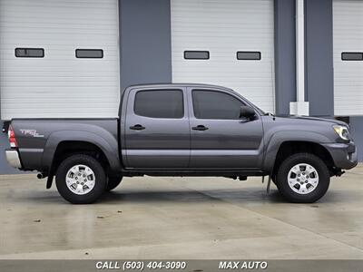 2011 Toyota Tacoma V6   - Photo 9 - Portland, OR 97211