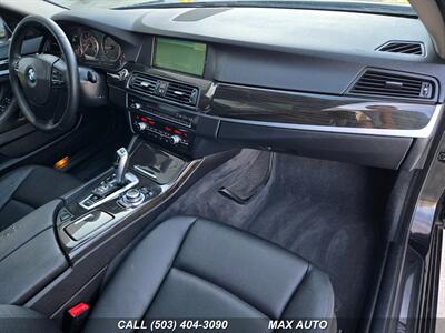 2013 BMW 528i   - Photo 2 - Portland, OR 97211