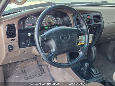 2000 Toyota 4Runner SR5 4WD LOW MILES   - Photo 11 - Portland, OR 97211