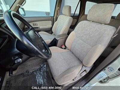 2000 Toyota 4Runner SR5 4WD LOW MILES   - Photo 13 - Portland, OR 97211