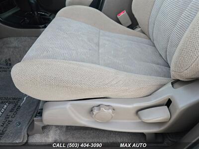 2000 Toyota 4Runner SR5 4WD LOW MILES   - Photo 14 - Portland, OR 97211