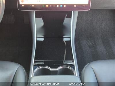 2019 Tesla Model 3 Long Range Dual Motor   - Photo 24 - Portland, OR 97211