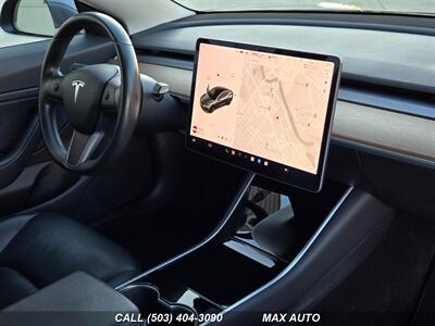 2019 Tesla Model 3 Long Range Dual Motor   - Photo 23 - Portland, OR 97211