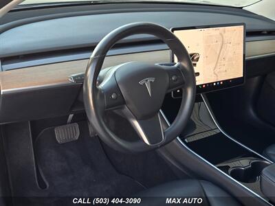 2019 Tesla Model 3 Long Range Dual Motor   - Photo 13 - Portland, OR 97211