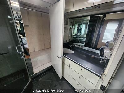 2001 Newell Coach   - Photo 32 - Portland, OR 97211