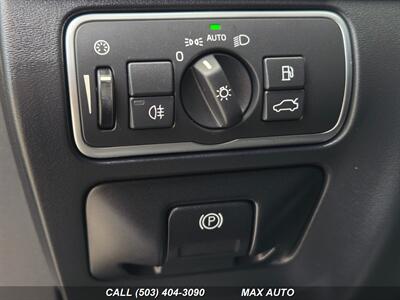 2016 Volvo V60 Cross Country T5   - Photo 29 - Portland, OR 97211