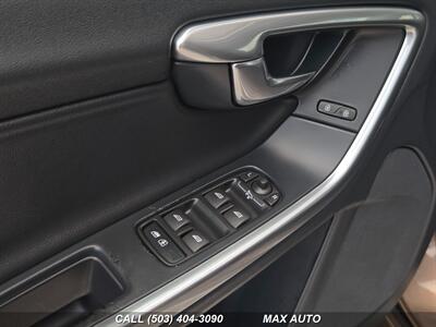 2016 Volvo V60 Cross Country T5   - Photo 30 - Portland, OR 97211