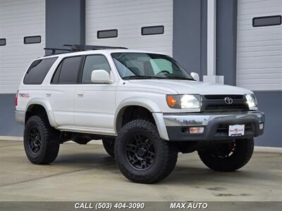 2000 Toyota 4Runner SR5 4dr SR5   - Photo 1 - Portland, OR 97211