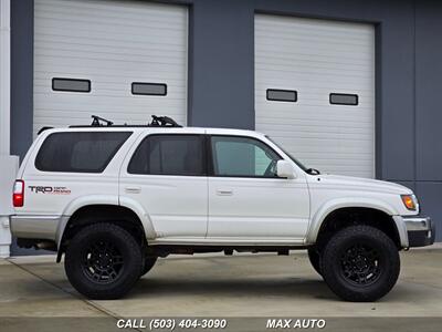 2000 Toyota 4Runner SR5 4dr SR5   - Photo 9 - Portland, OR 97211