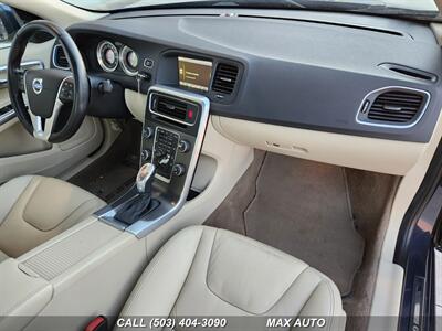 2013 Volvo S60 T5 AWD   - Photo 2 - Portland, OR 97211