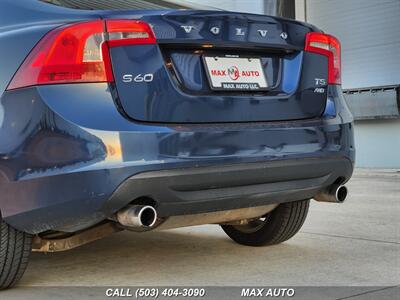 2013 Volvo S60 T5 AWD   - Photo 32 - Portland, OR 97211